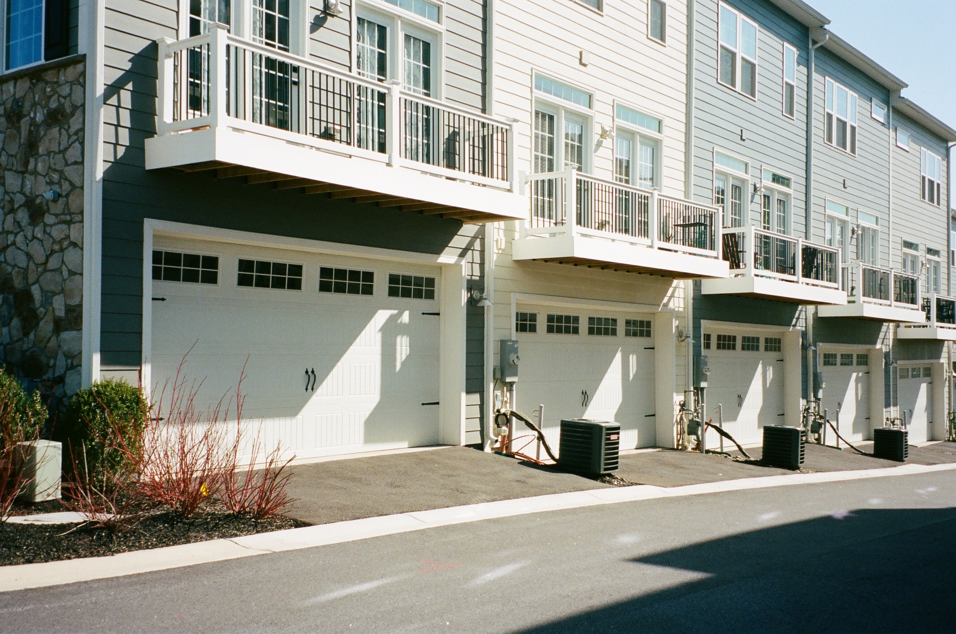 Find all the townhouses with a garage for sale in Saskatoon on one website